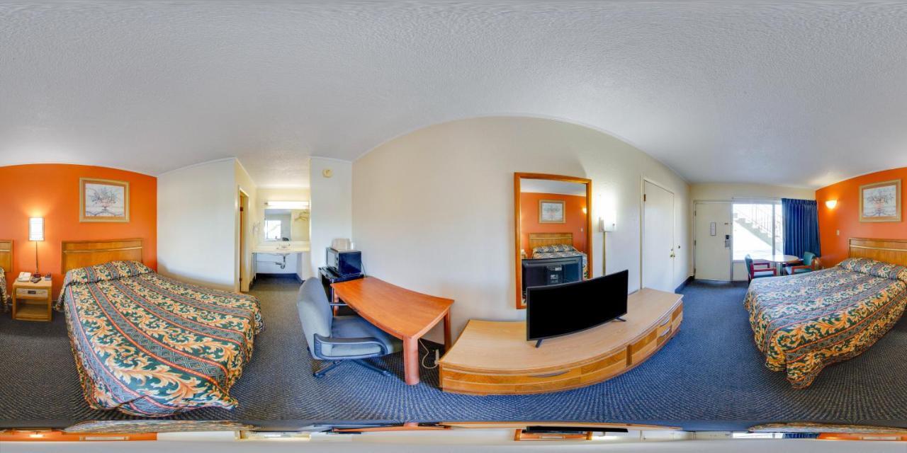 Scottish Inns Collinsville - Martinsville Exteriör bild