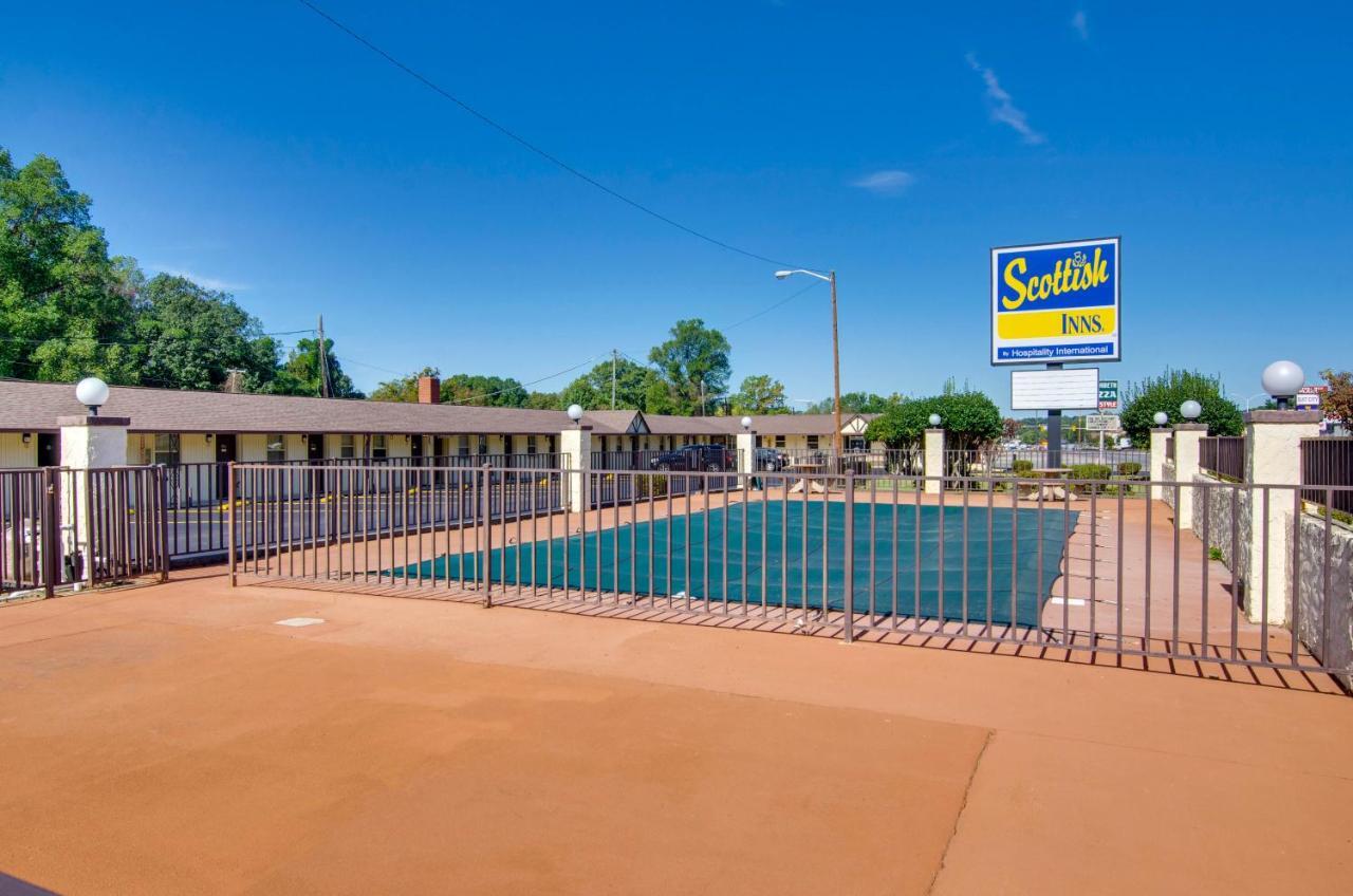 Scottish Inns Collinsville - Martinsville Exteriör bild